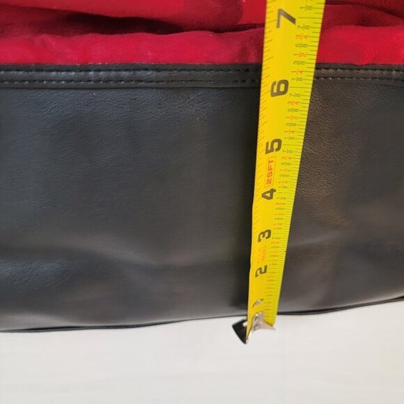 Elizabeth Arden Three Compartment Travel Bag - Picture 10 of 10